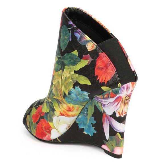 Miss L Victorian Floral Peep Toe Wedges - Picture 4 of 7